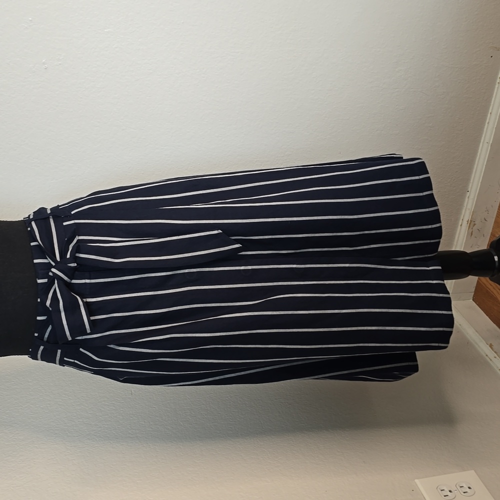 Ann Taylor A-line Navy Striped Midi Skirt Size 12